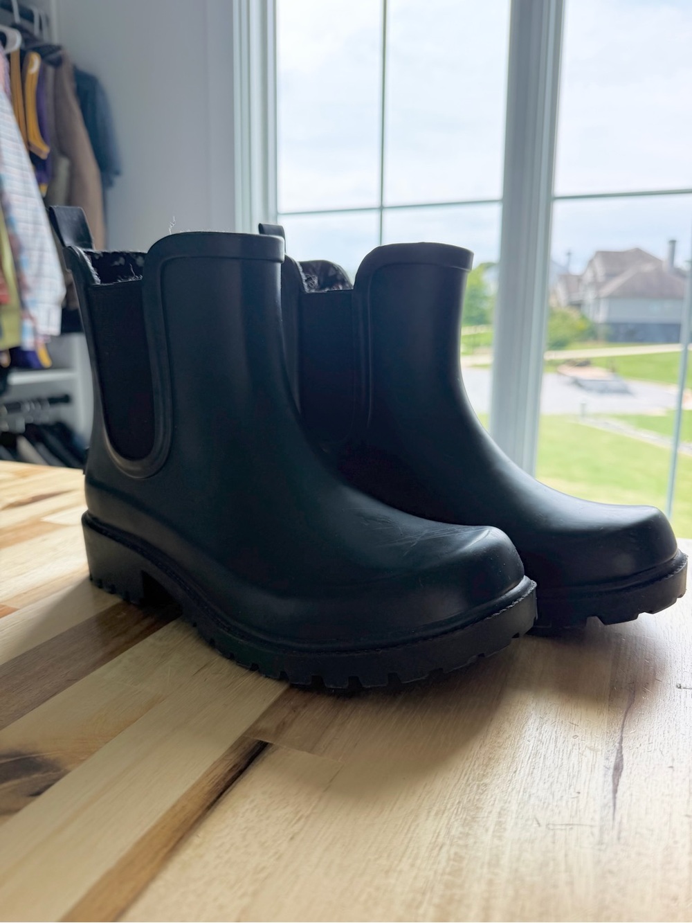 Lucky Brand Black Chelsea Rain Boots